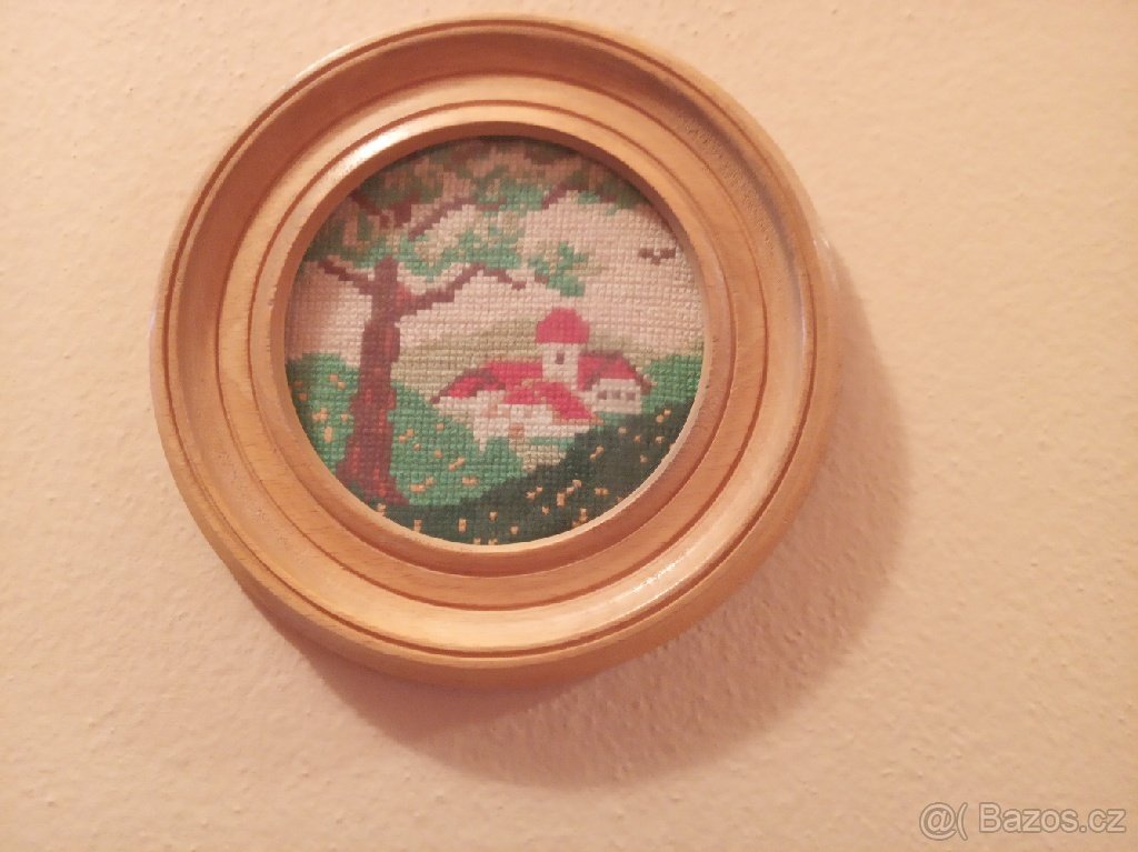 Výšivka 4 roční období - v zasklených dřevěných rámech - 2