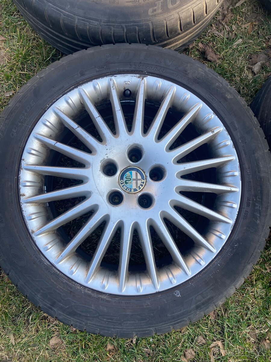Kola Alfa Romeo r17 - 2
