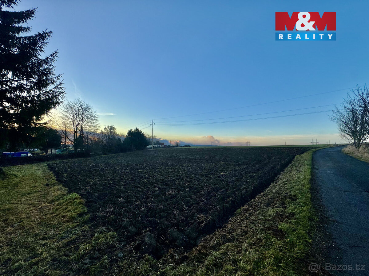 Prodej pole v Hlinsku - 2