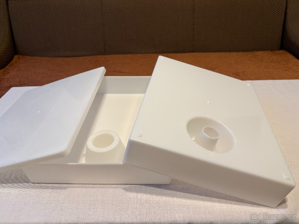 Plastové krmítko obdélník 6 L pro včely - 2