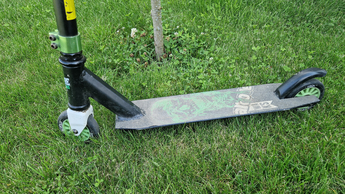 Arcore koloběžka - 2