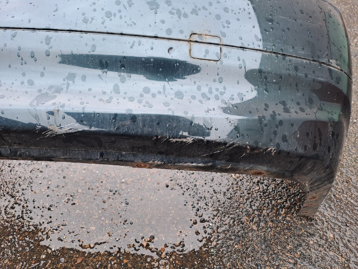 BMW e90 nárazník - 2