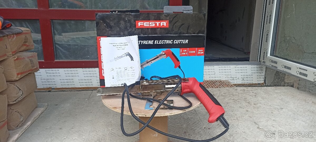 Řezačka polystyrenu - 2