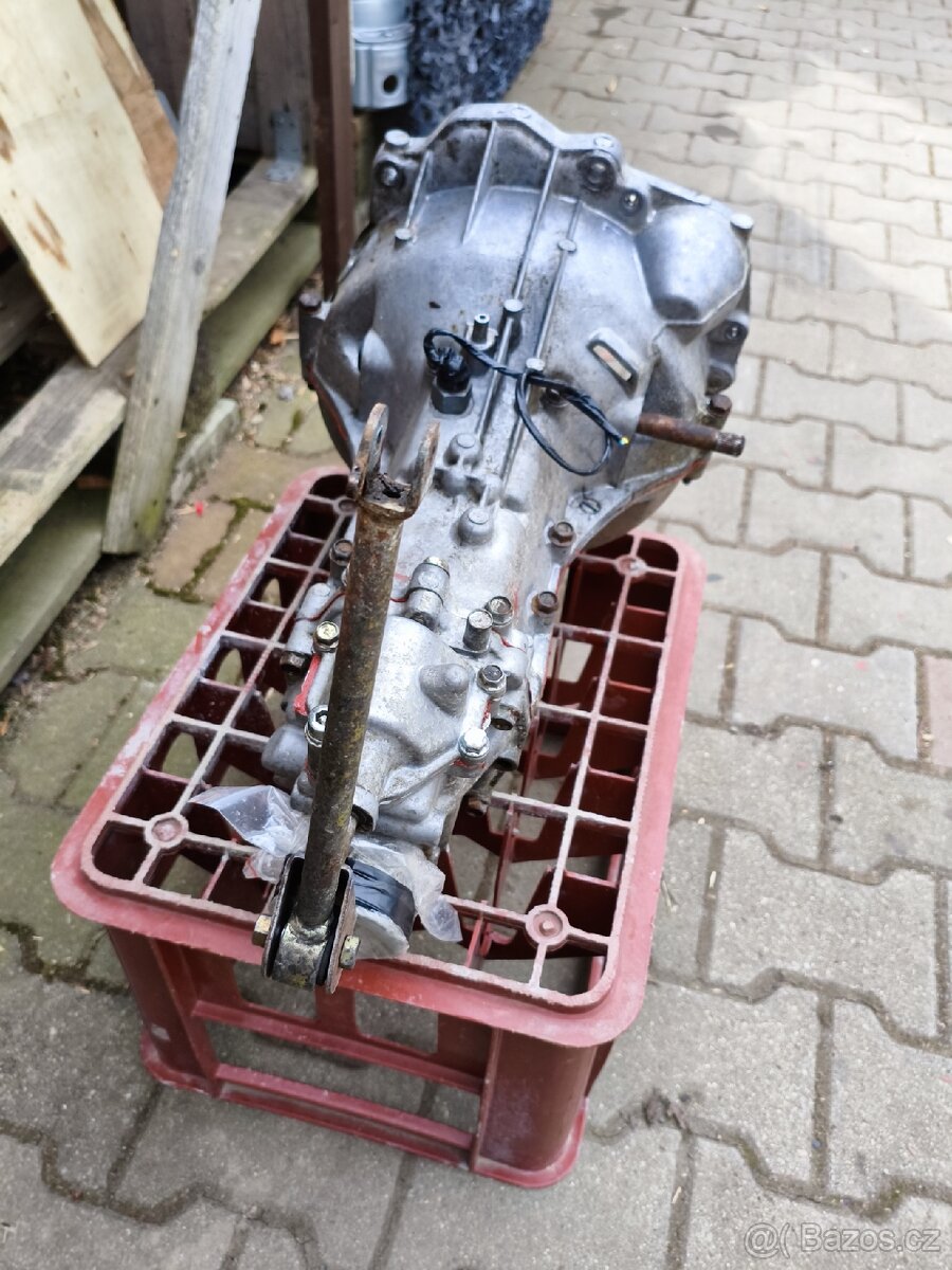 Suzuki lj80 převodovka po repasu - 2