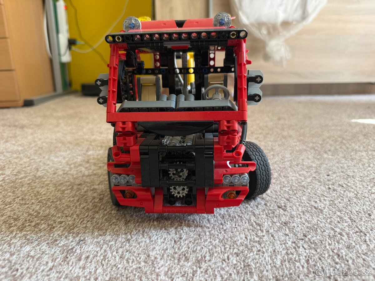 LEGO Technic 8436 - 2
