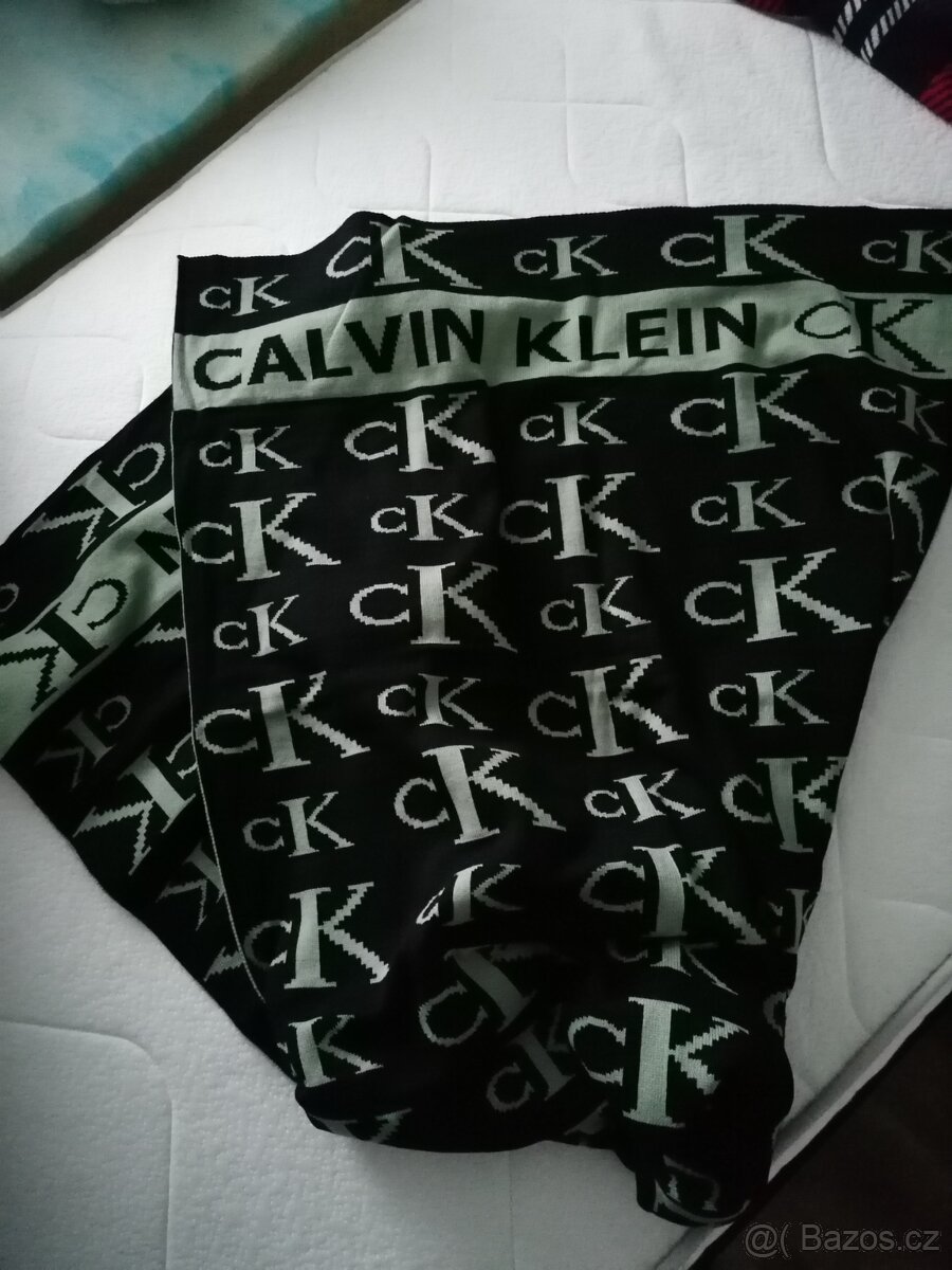 Šála Calvin Klein - 2