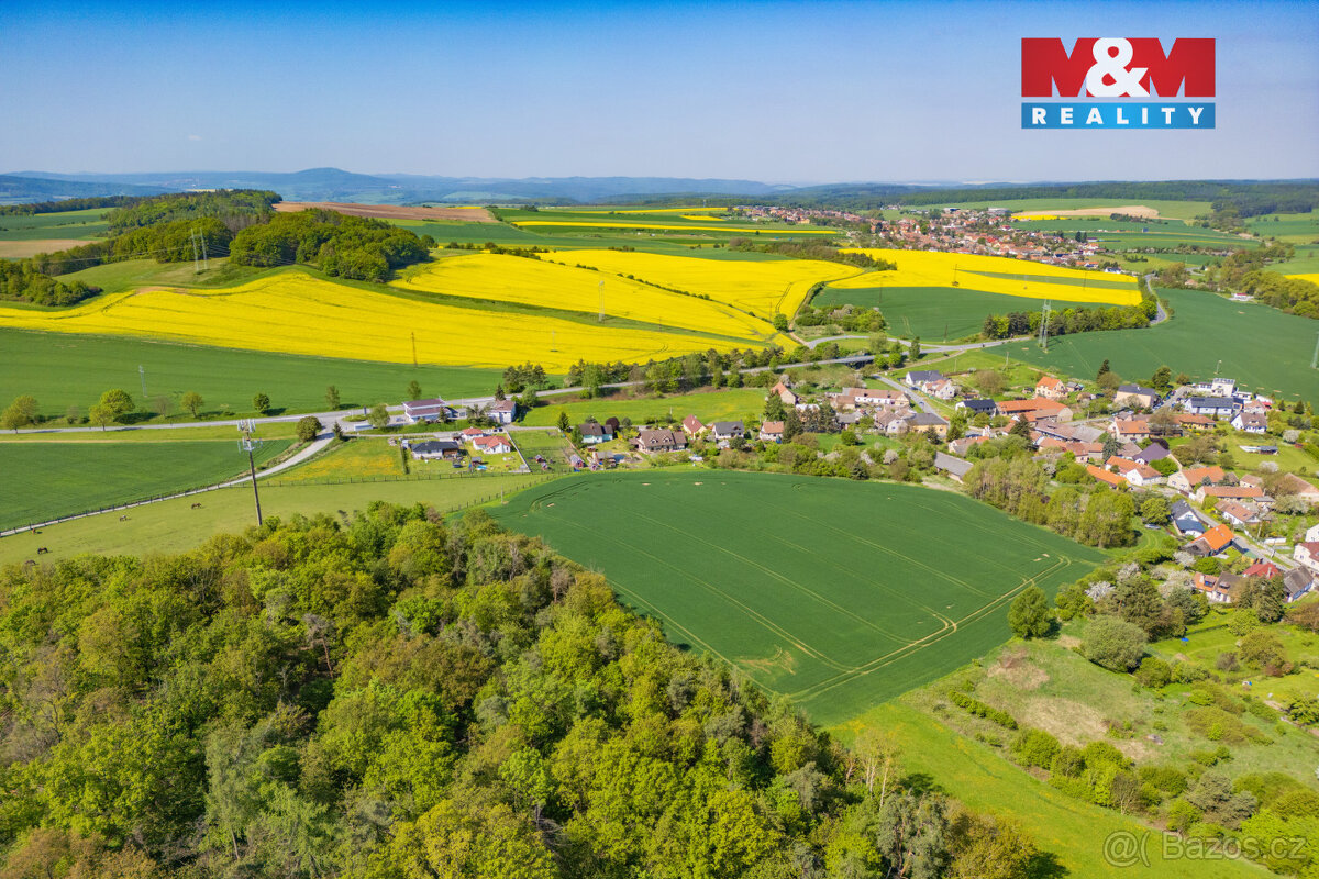 Prodej pozemku k bydlení, 20999 m², Chyňava - 2