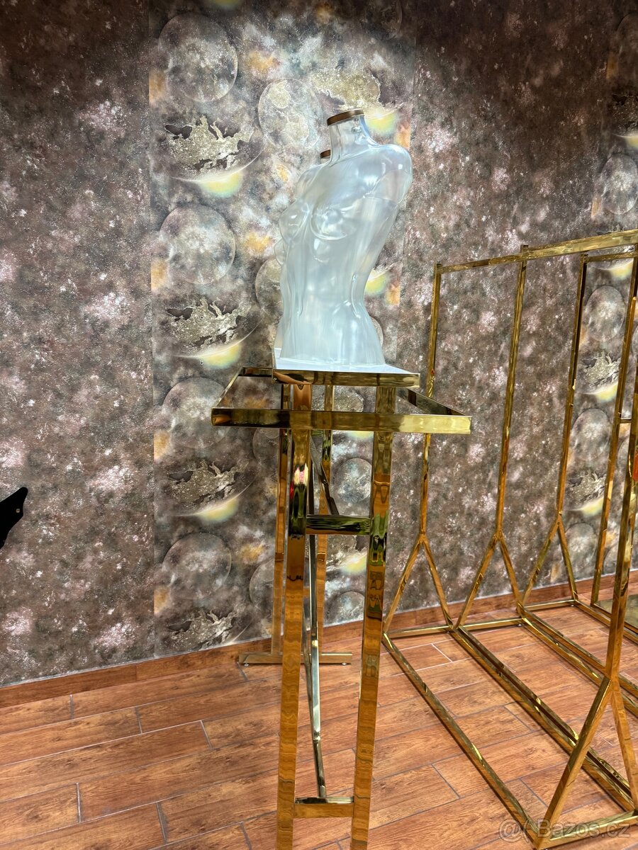 Vybavení obchodu - 2