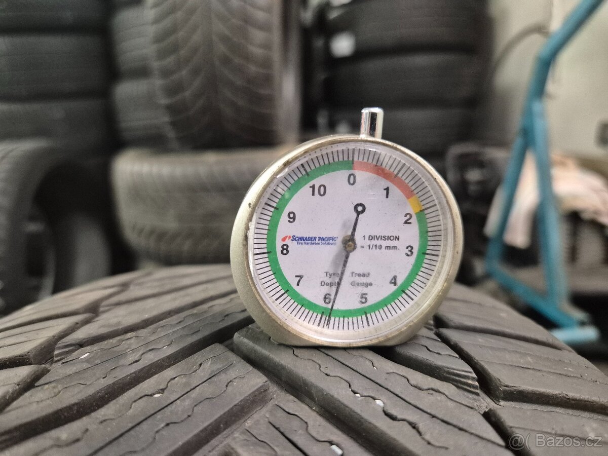 215/55 R17 MICHELIN (5mm) č.15963/bp - 2