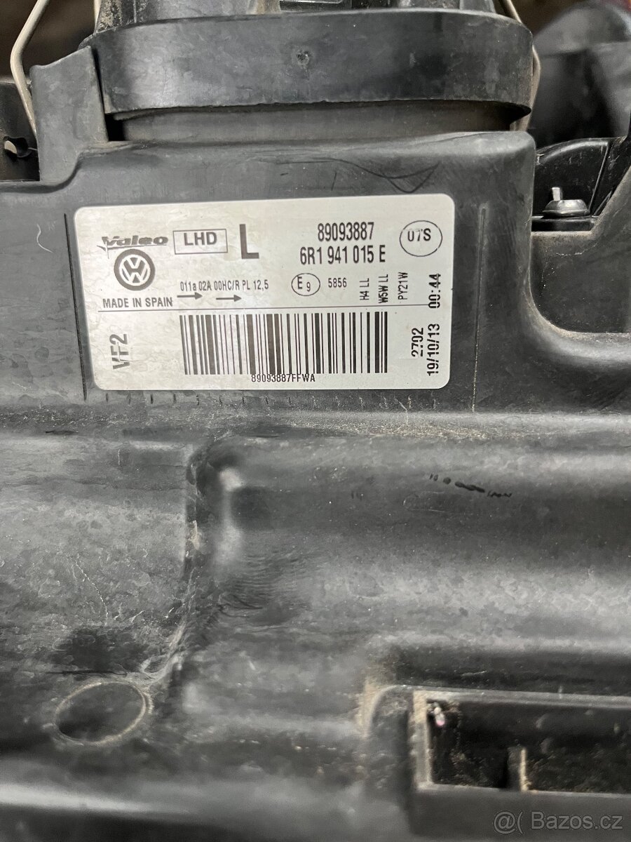 VW Polo 2013 R6 světlo L - 2