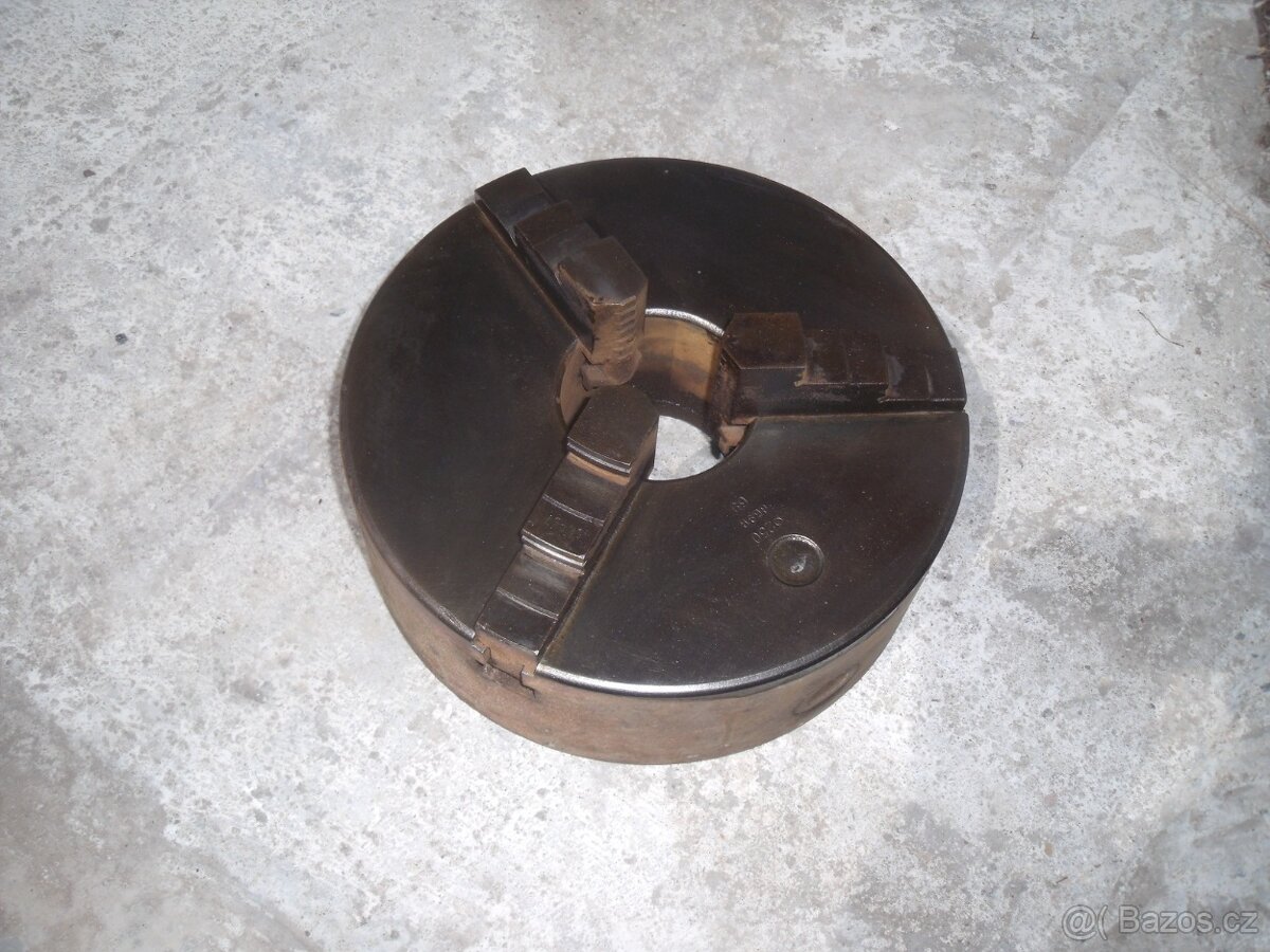 Univerzální sklíčidlo 250mm. Elektromotor - 2