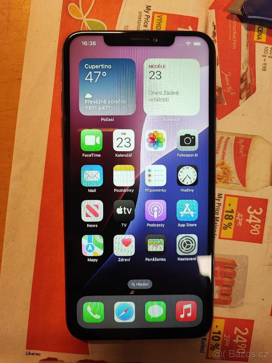 Apple iPhone XS Max 256GB Space Gray - 2