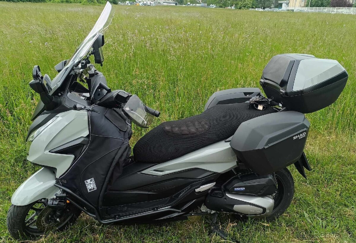 Držáky kufru Shad na Honda Forza 125 300 350 Honda ADV - 2