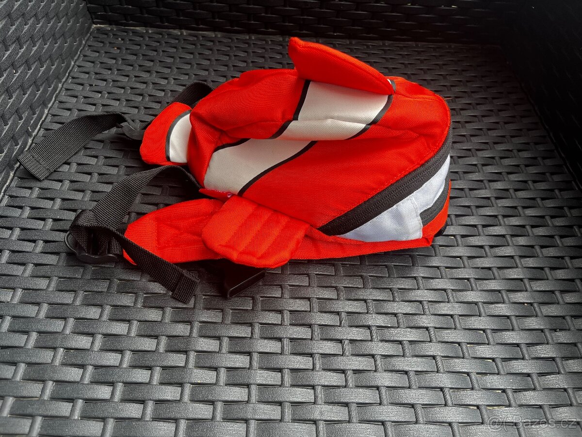 Malý dětský batůžek rybička (Nemo) s kapucí - 2