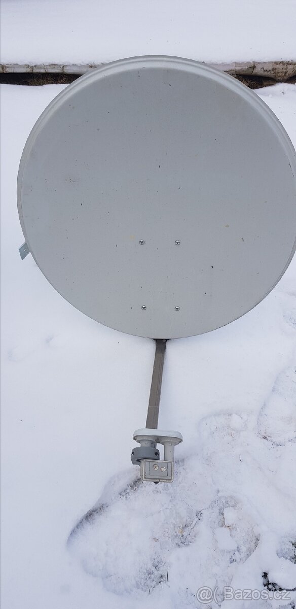 Satelitní parabola 80cm - 2
