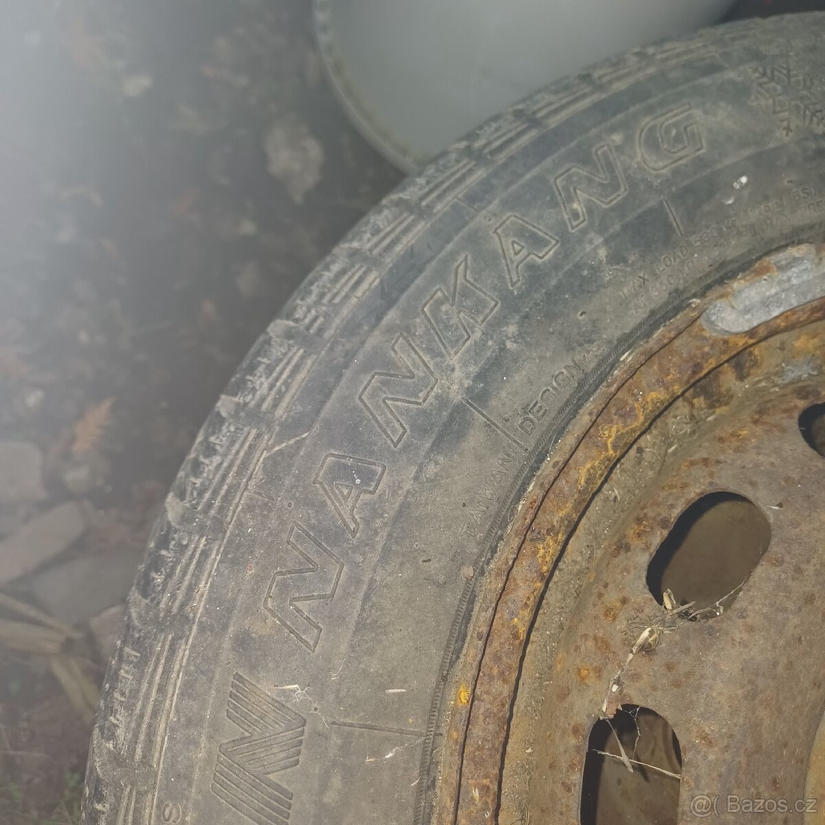 Kola Ford Fiesta V - 2