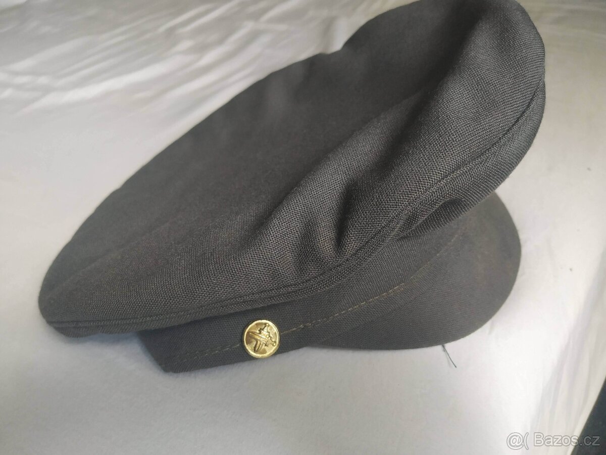 Čepice brigadýrka s odznakem - 2