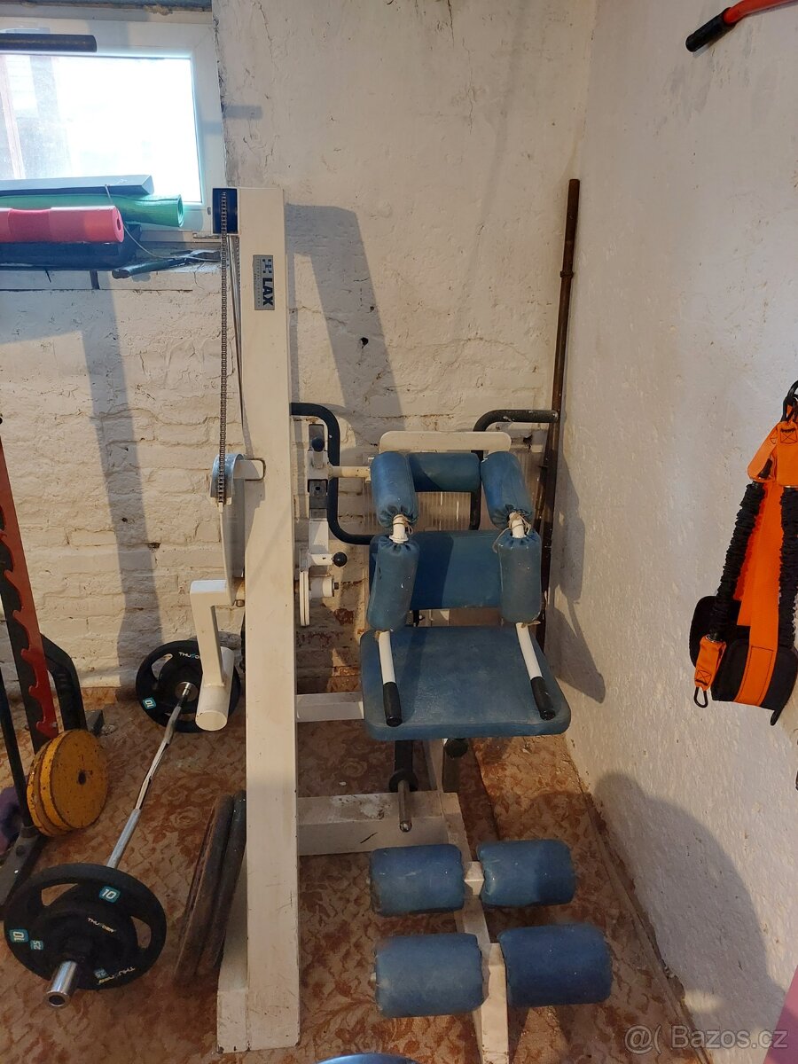 Stroj na břicho LAX - 2