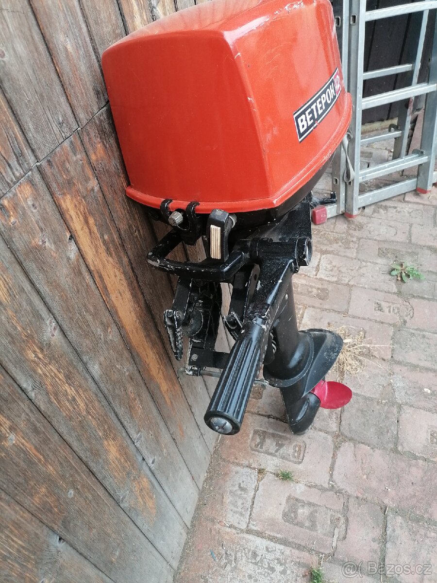 Lodní závěsný motor p - 2