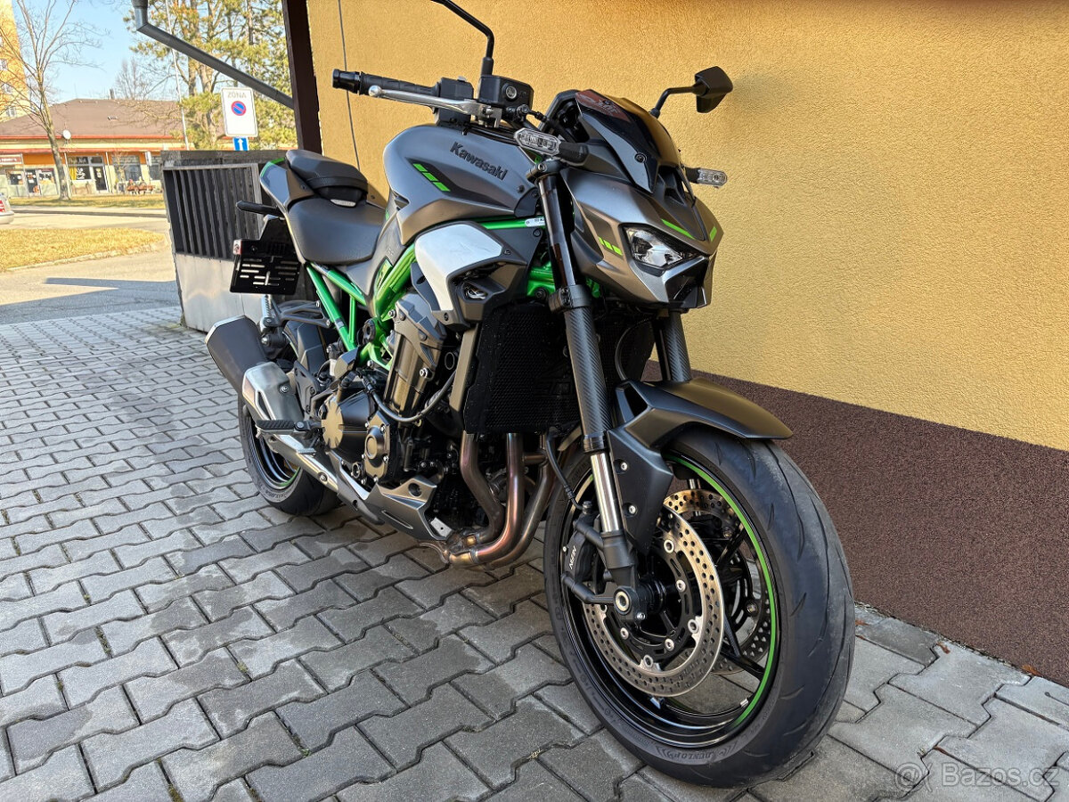 Kawasaki Z900 - 2