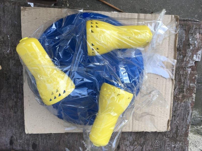 NÁSTĚNNÁ LAMPA - 2