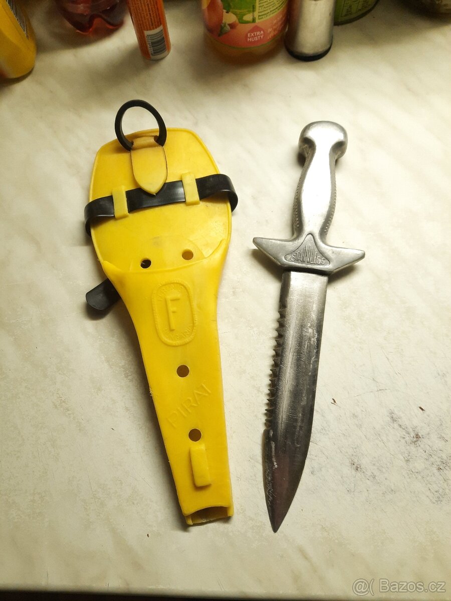 Pirát potápěčský nůž Maďarsko - 2