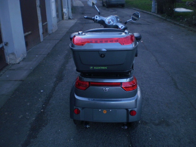 El. skútr Hecht citis max - 2