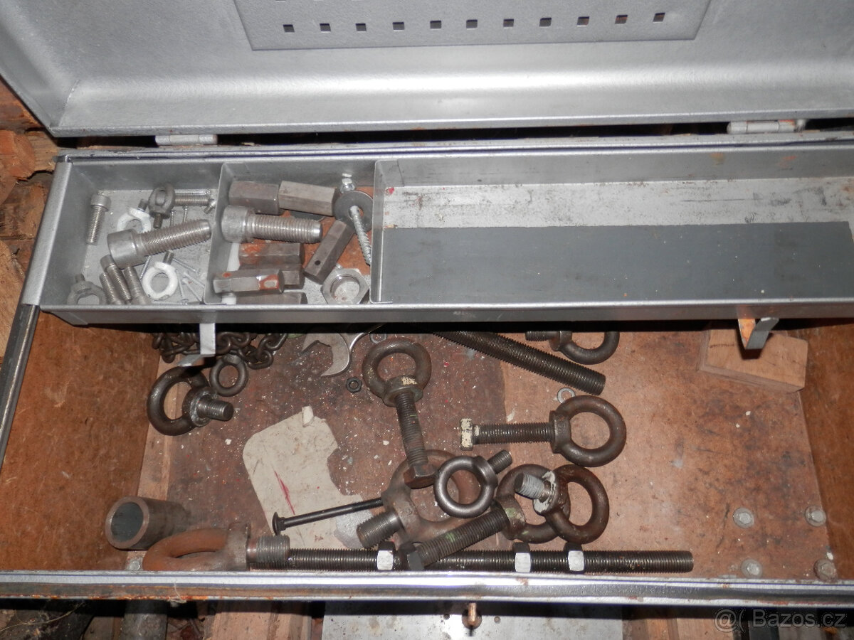 Ocelový box na nářadí s kolečky - 2