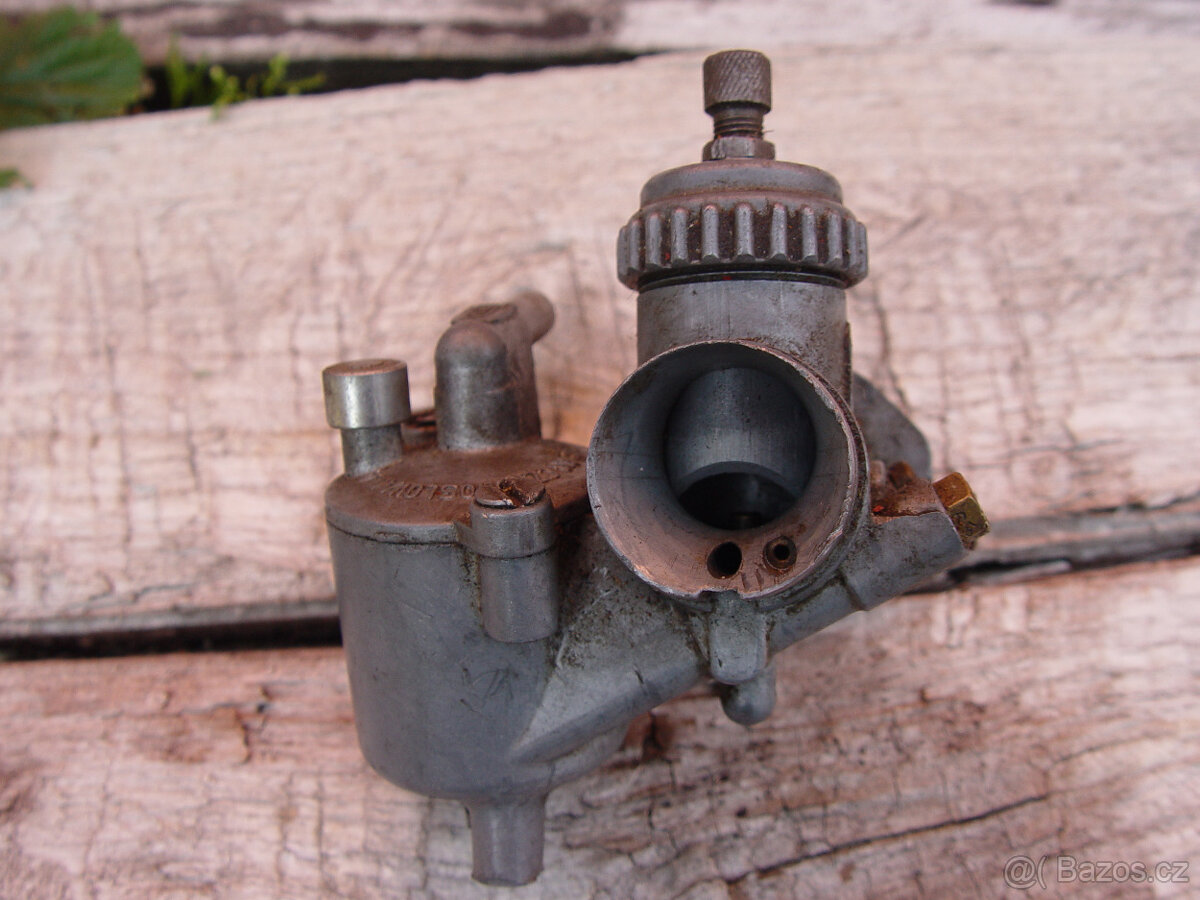 karburátor pionýr - 2
