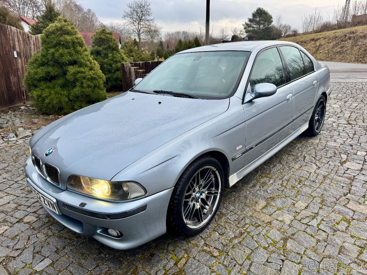BMW M5 E39 BlueWater / nahradni dily - 2