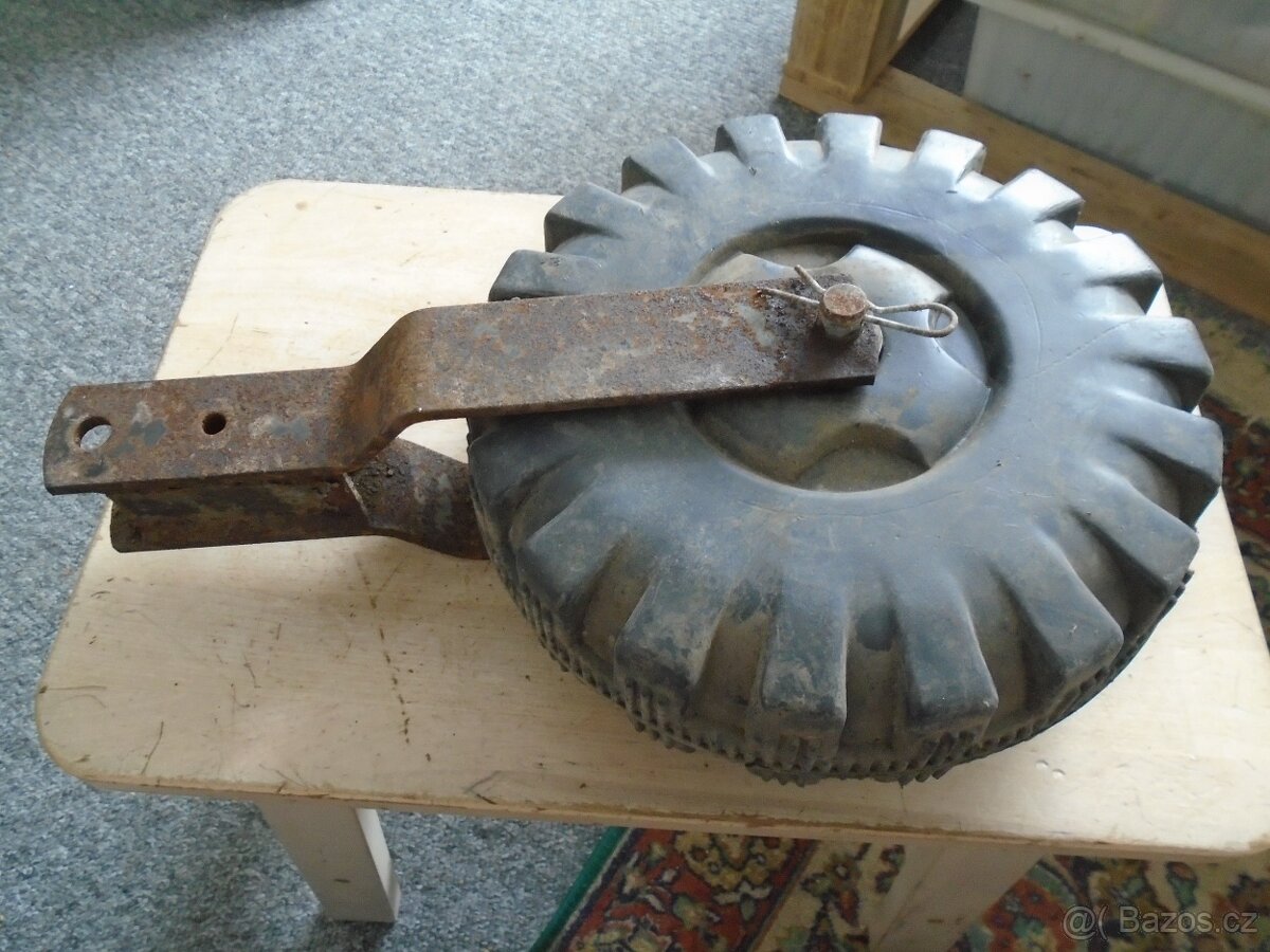 Opěrné kolo plastové, kultivátor Mountfield MS-16 - 2