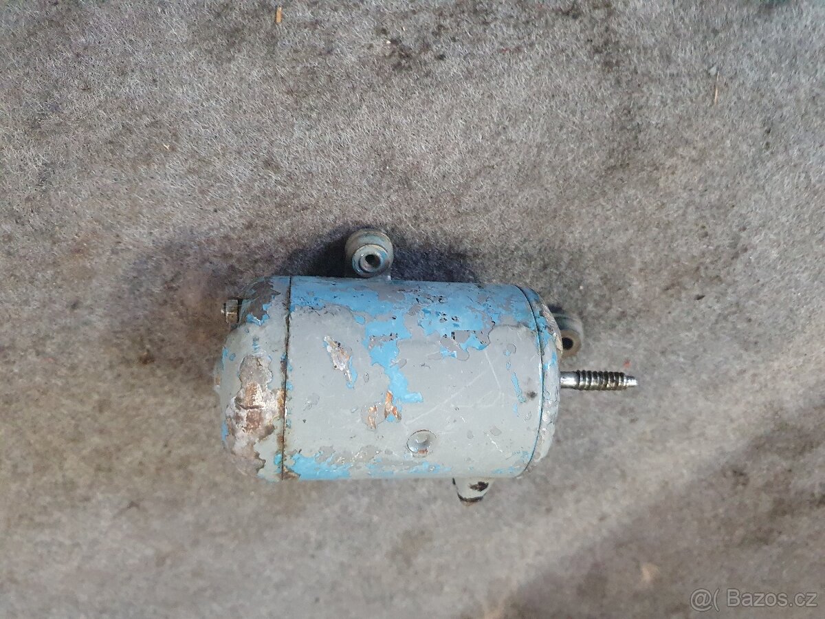 Motor stěračů - 2