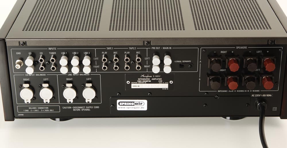 Accuphase e305 V - 2