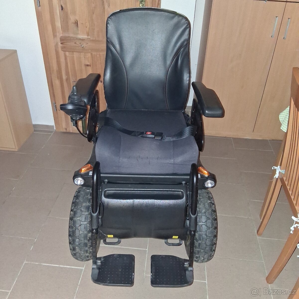 Invalidní vozík - 2