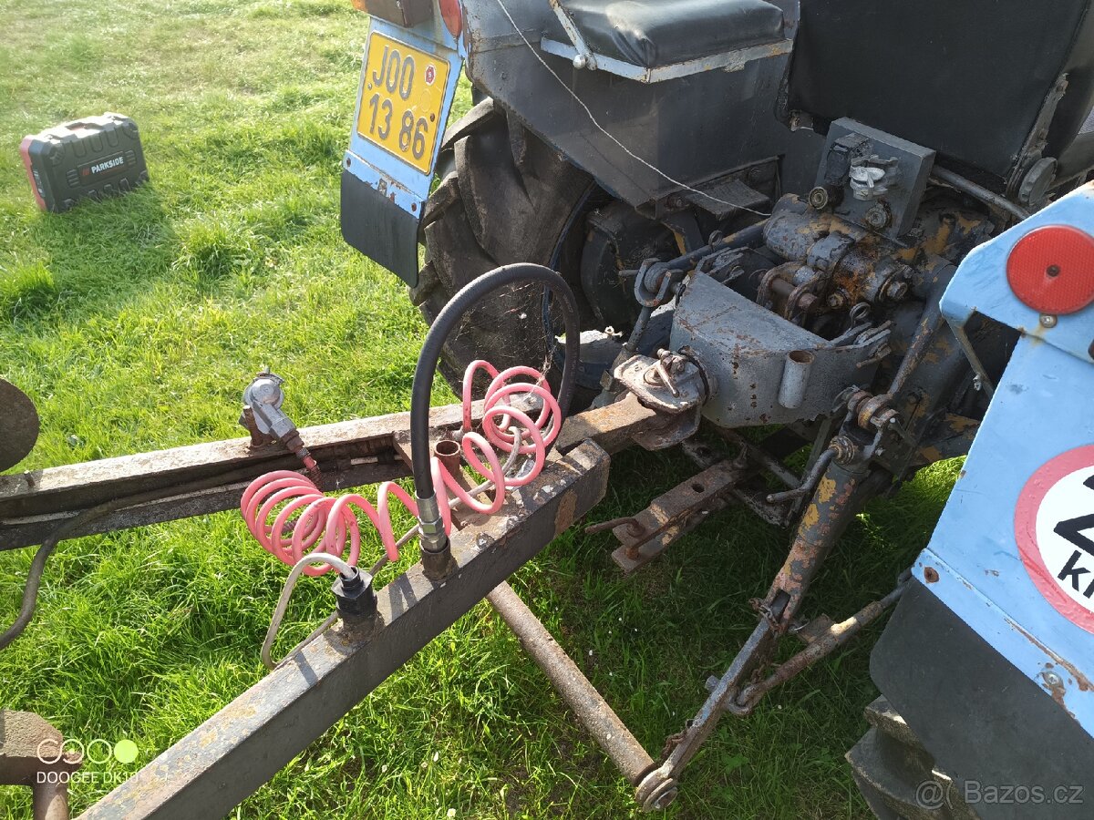 Traktor Zetor 3011 - 2