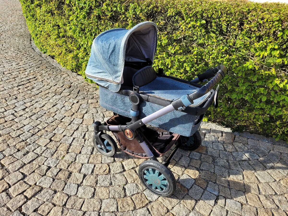 Kočárek Bugaboo Buffalo Diesel - 2