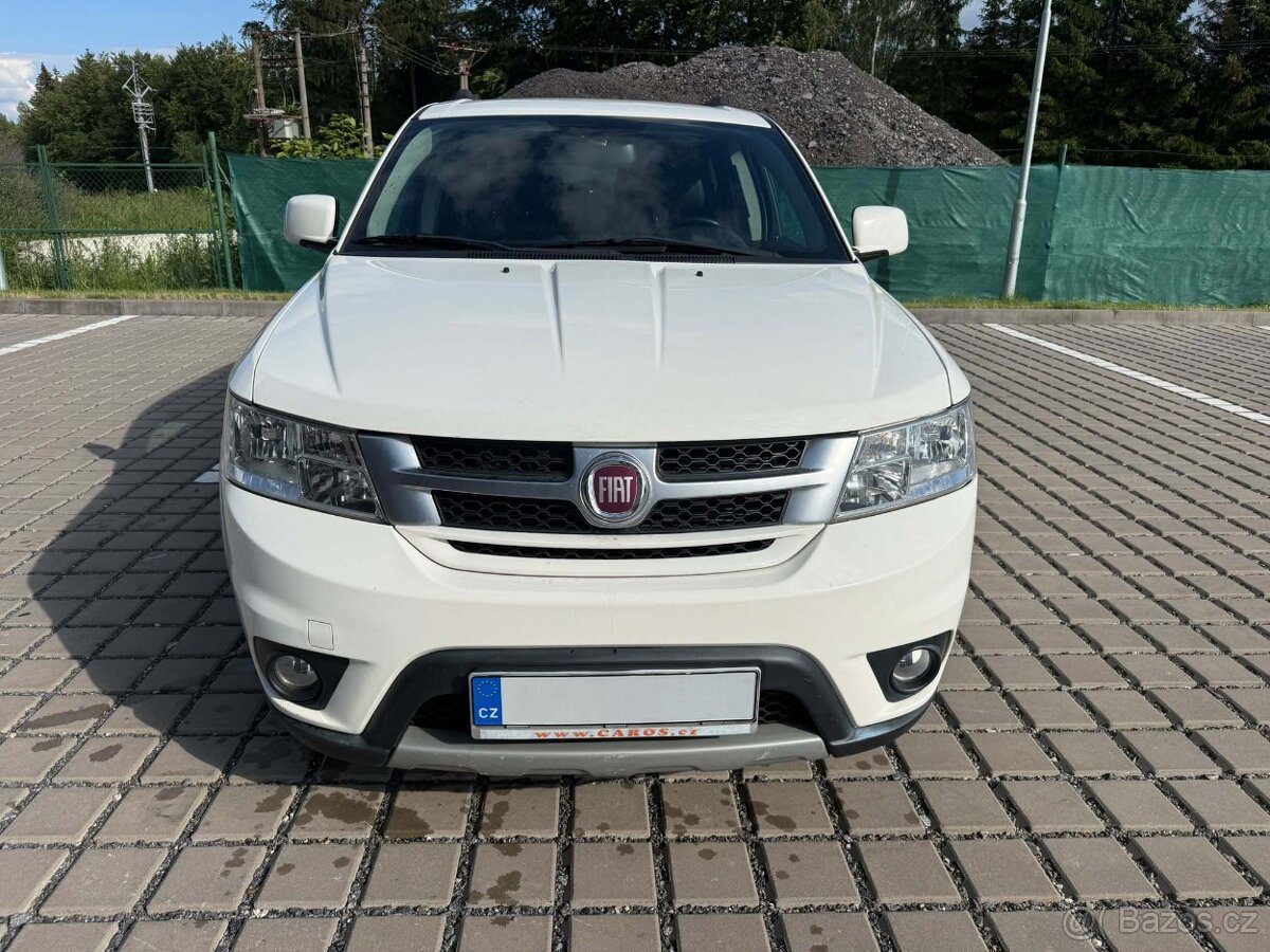 FIAT FREEMONT / 2015 / 217 200 km - 2