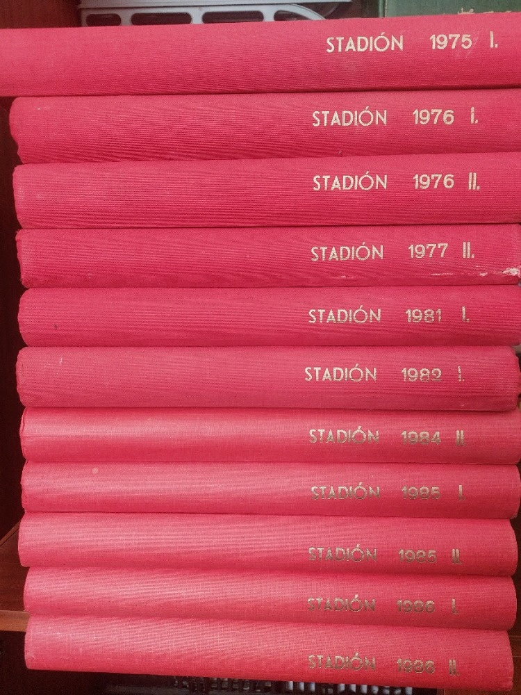 Vázaný časopis Stadión - 2