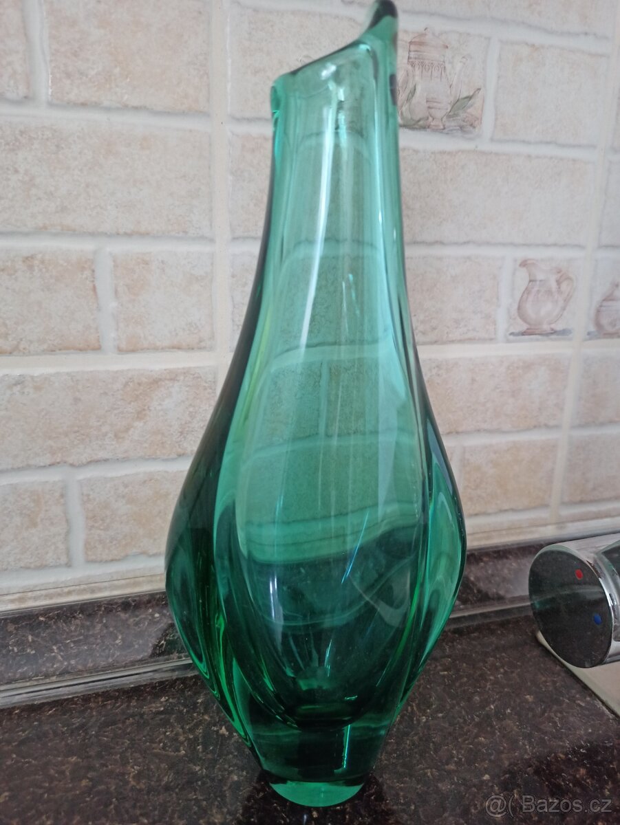 Prodám z pozůstalosti retro vázy, hrnky.... - 2