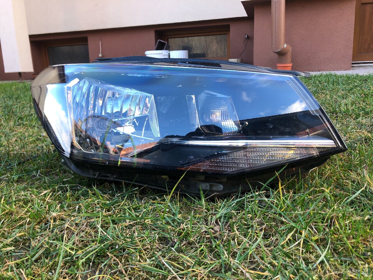 svetlo volkswagen caddy - 2