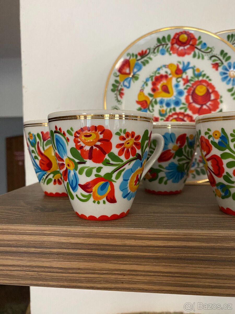 Sada malované keramiky - 2