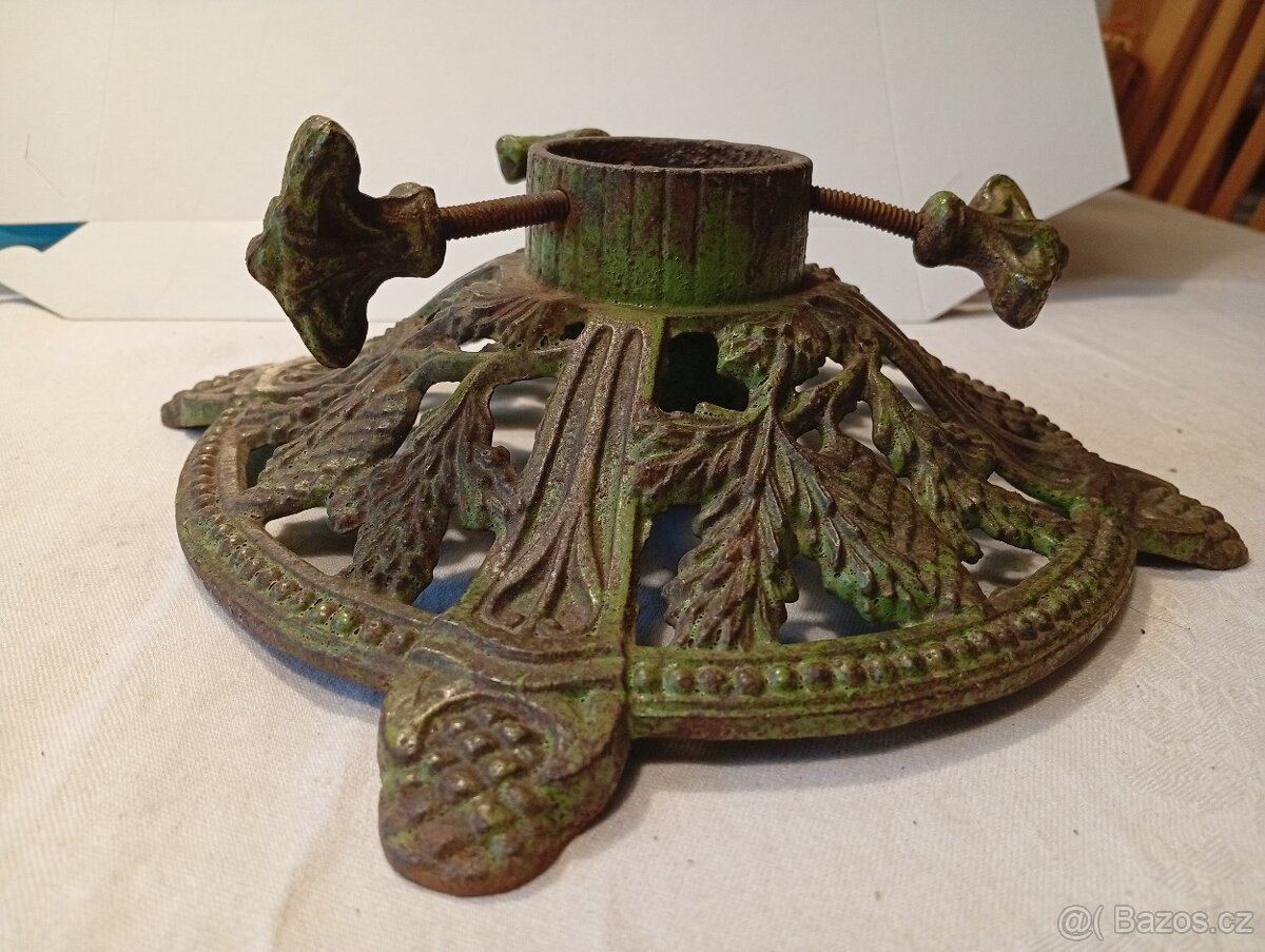 Starožitný stojánek na stromeček - litinový - 2