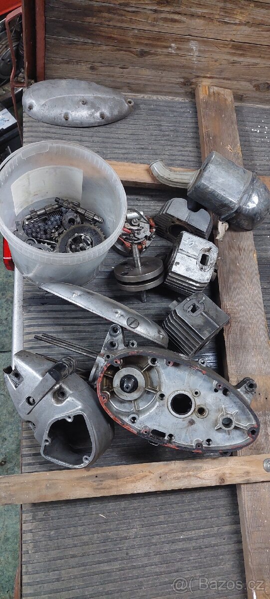 Soubor dílů Jawa 50 pionýr, mustang - 2