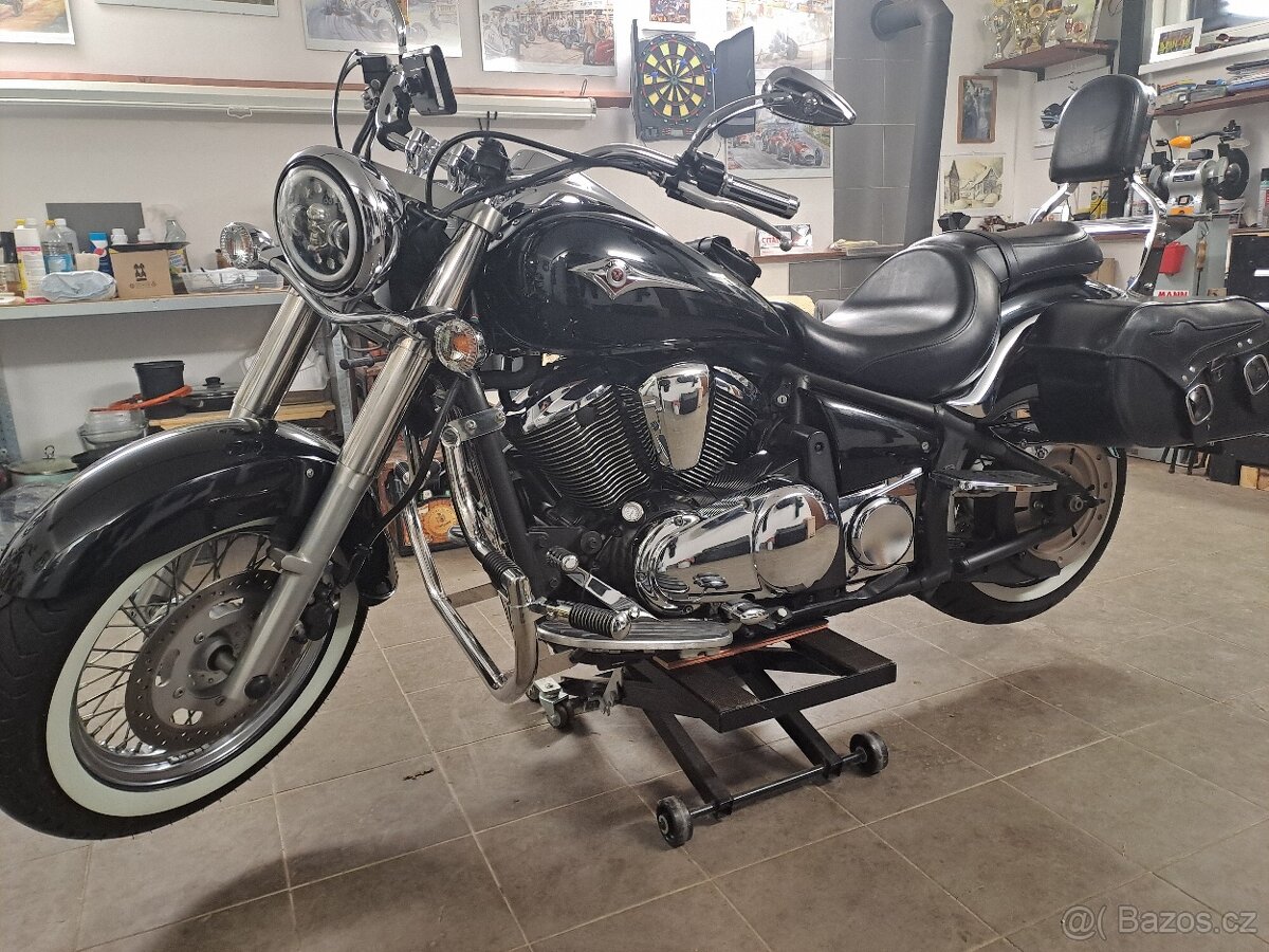 Kawasaki Vulkan 900 Classic - 2