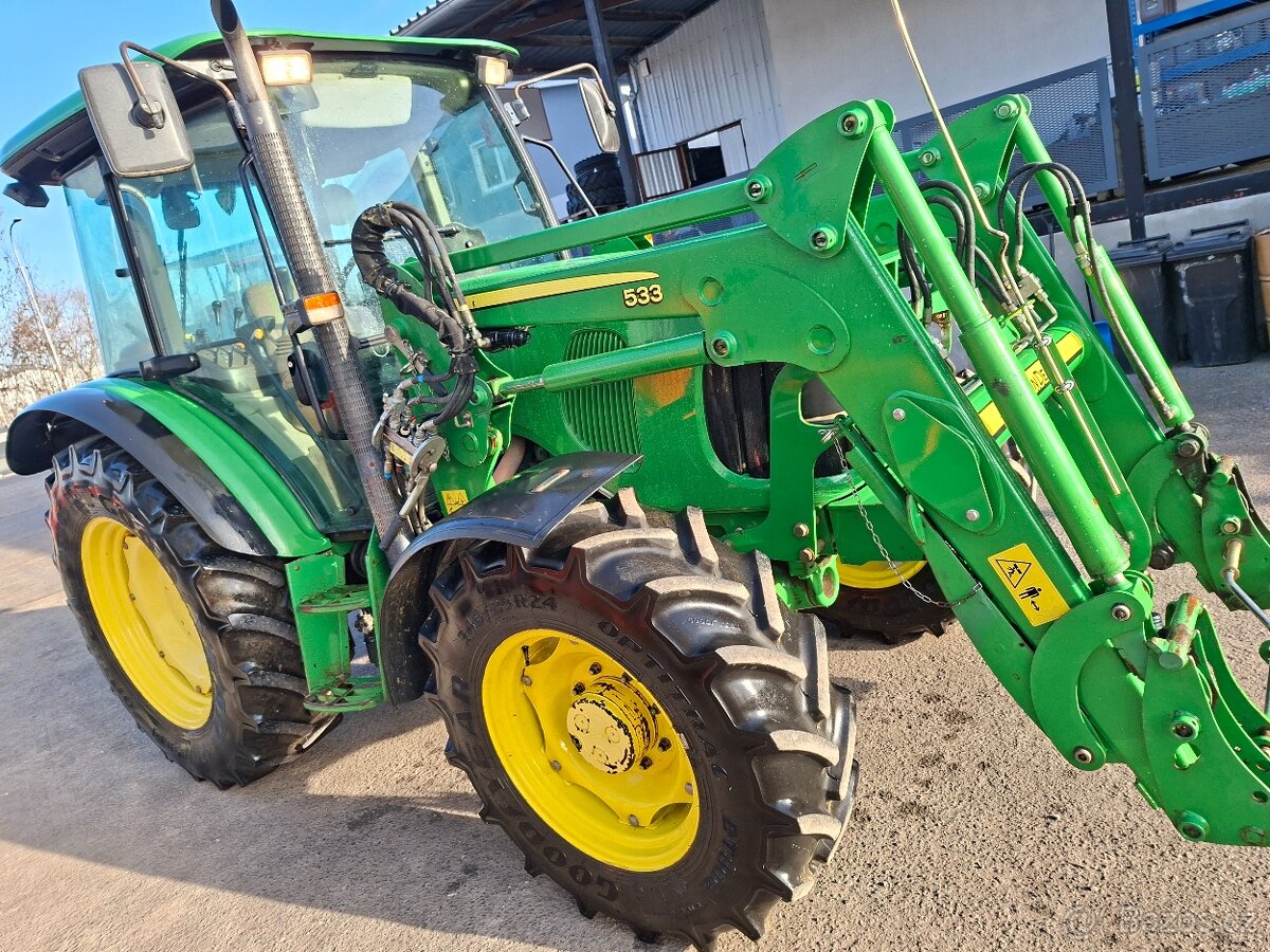 PREDAM TRAKTOR JOHN DEERE 5720+CELNY NAKLADAC ROK 2008 - 2