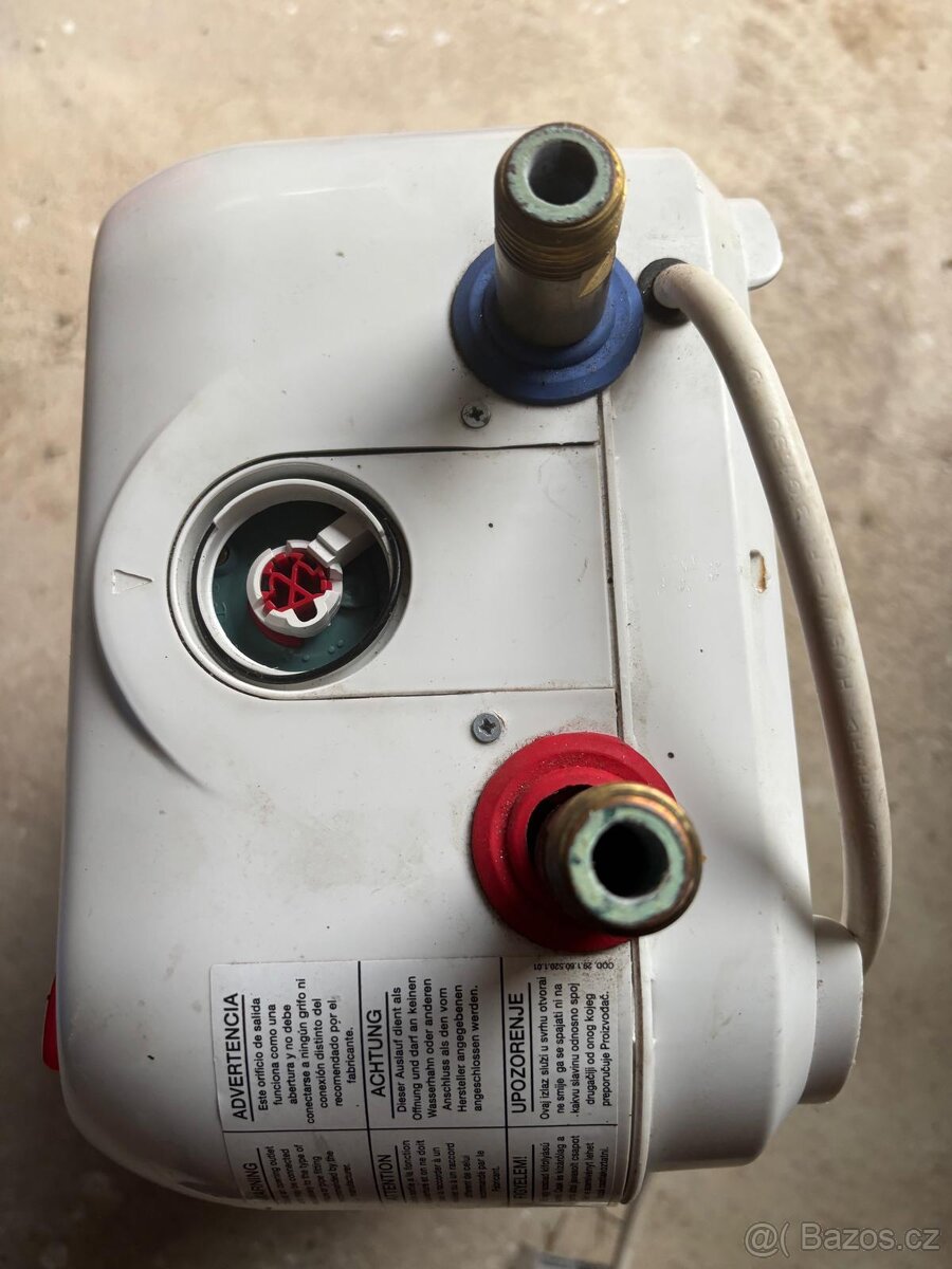 Ohřívač vody, beztlaký, Ariston - 2