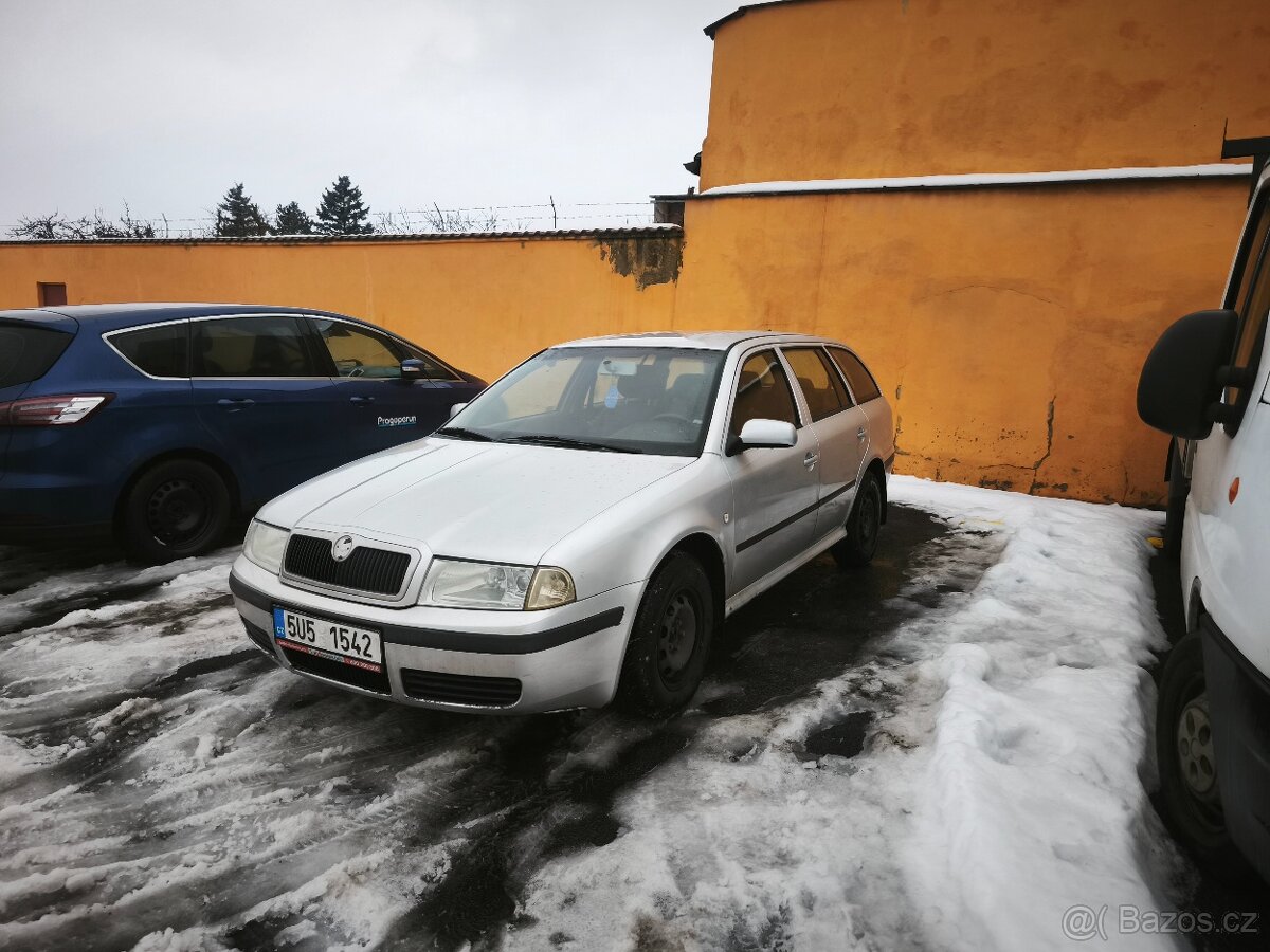 Octavia 1.6 SR Facelift - 2