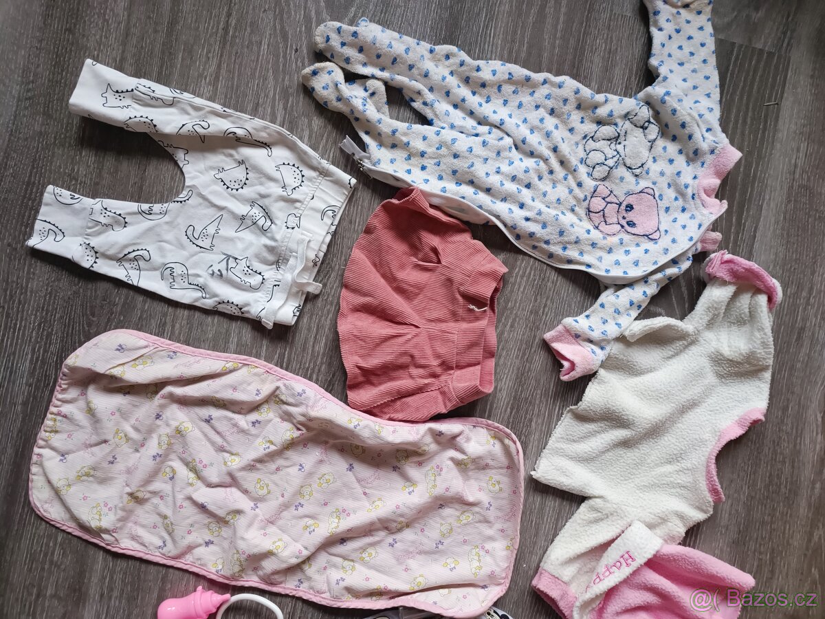 Oblečení a doplňky pro panenku - 2