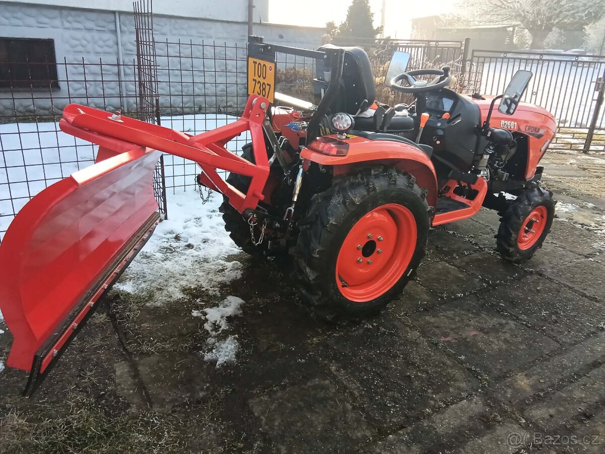 Traktor cr2601 - 2