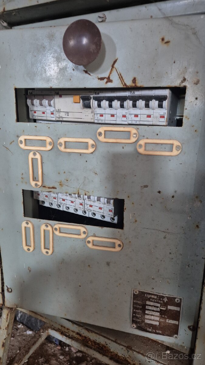 Prodám stavební rozvaděč osazený - 2